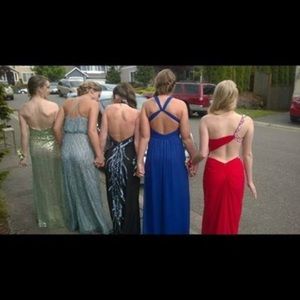 Beautiful and elegant black long prom dress